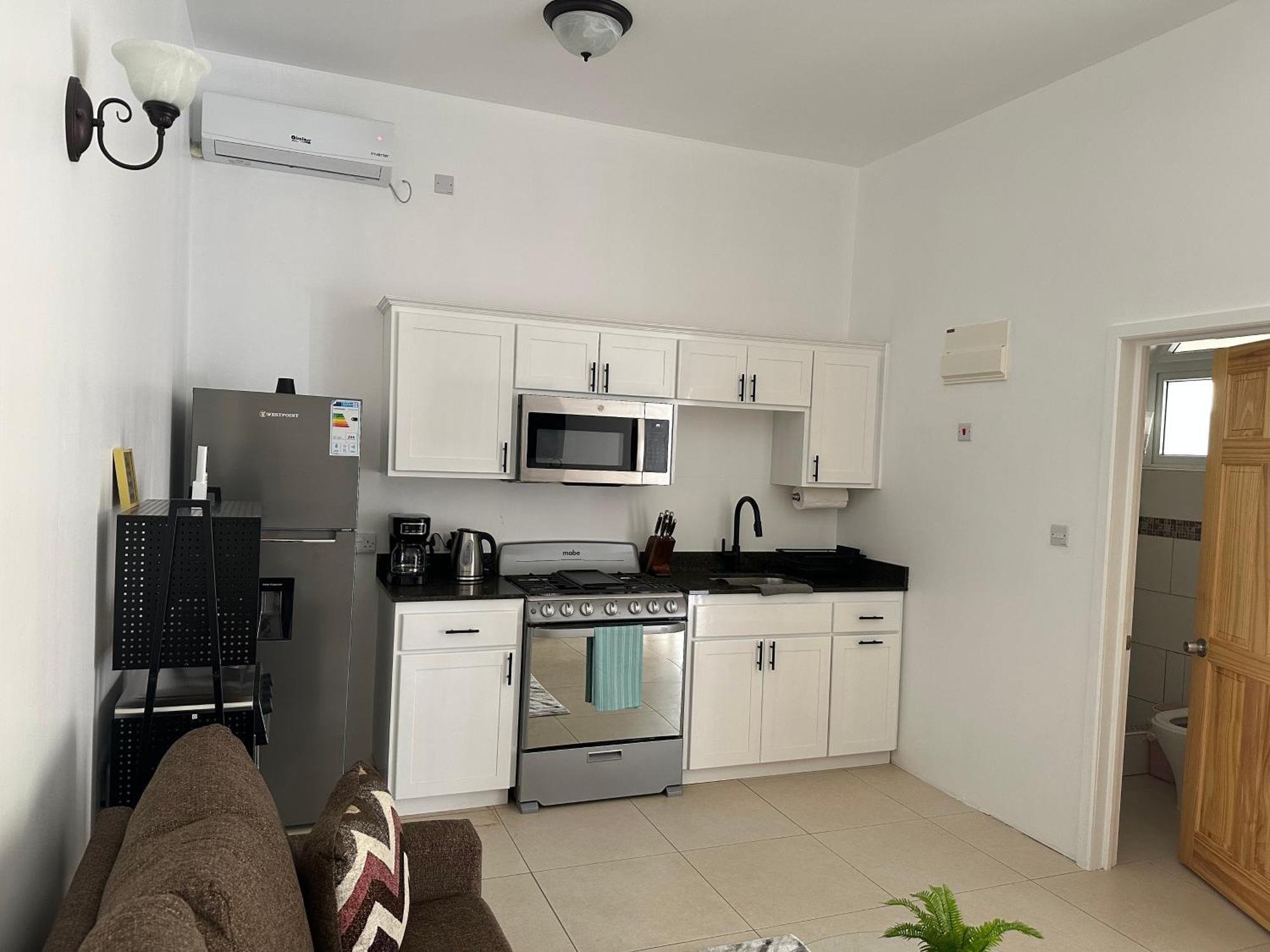 Eldorado Guesthouse & Car Rental Ροζό Δωμάτιο φωτογραφία